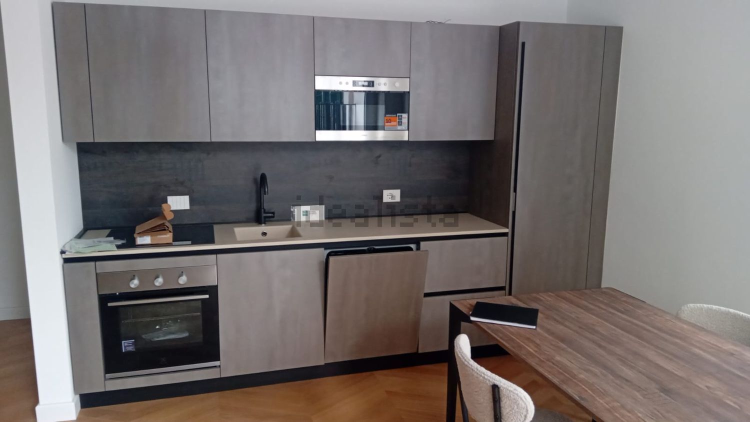 appartamento in vendita a Milano in zona Isola