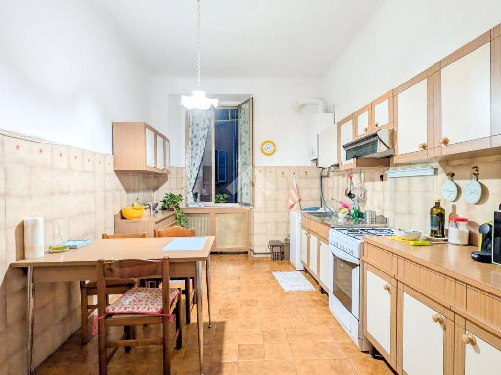 appartamento in vendita a Milano in zona Città Studi