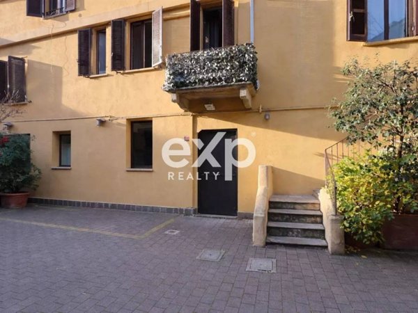 appartamento in vendita a Milano in zona Solari