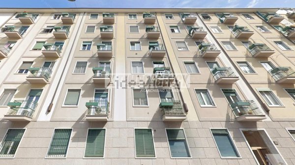 appartamento in vendita a Milano in zona Città Studi