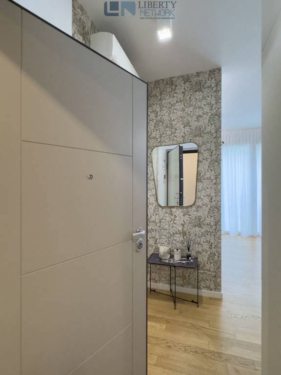 appartamento in vendita a Milano in zona Solari