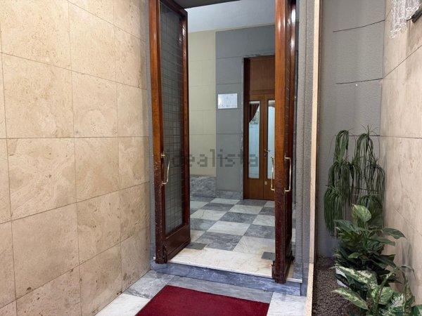 appartamento in vendita a Milano in zona Loreto