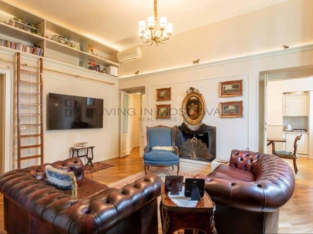 appartamento in vendita a Milano in zona Isola