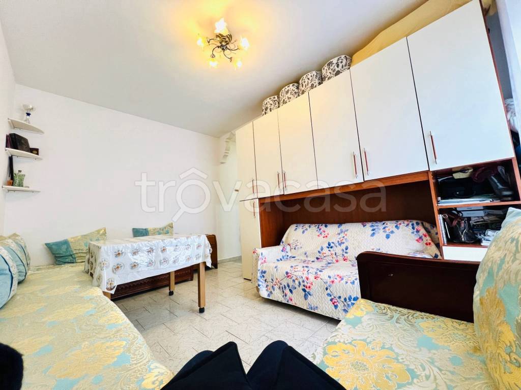 appartamento in vendita a Milano in zona Corvetto