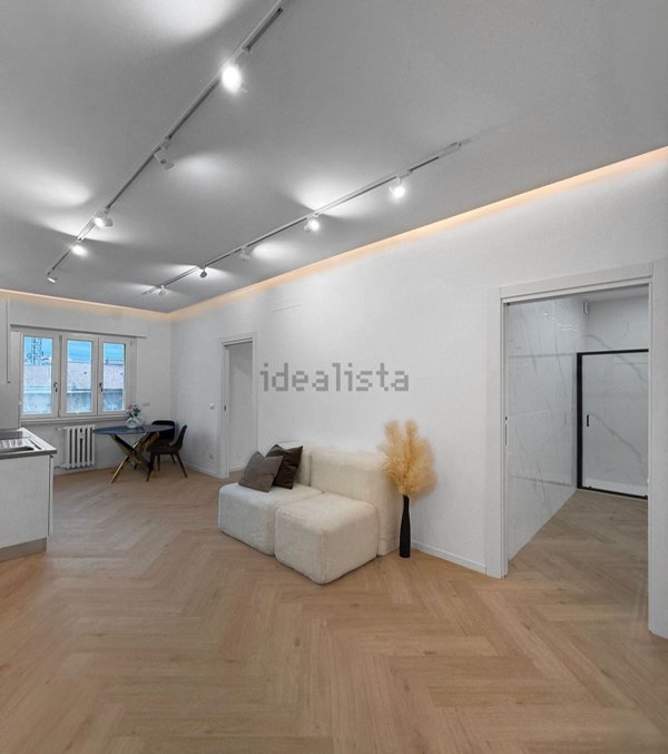 appartamento in vendita a Milano in zona Isola