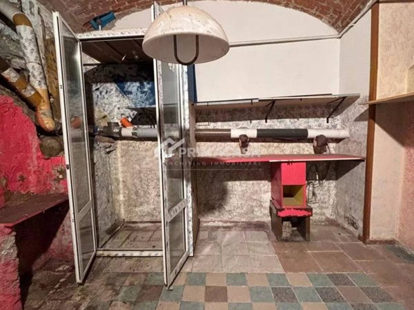 negozio in vendita a Milano in zona Porta Romana