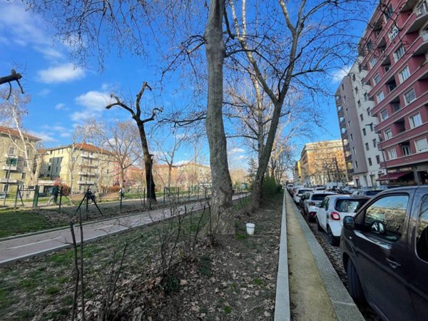 appartamento in vendita a Milano in zona Città Studi