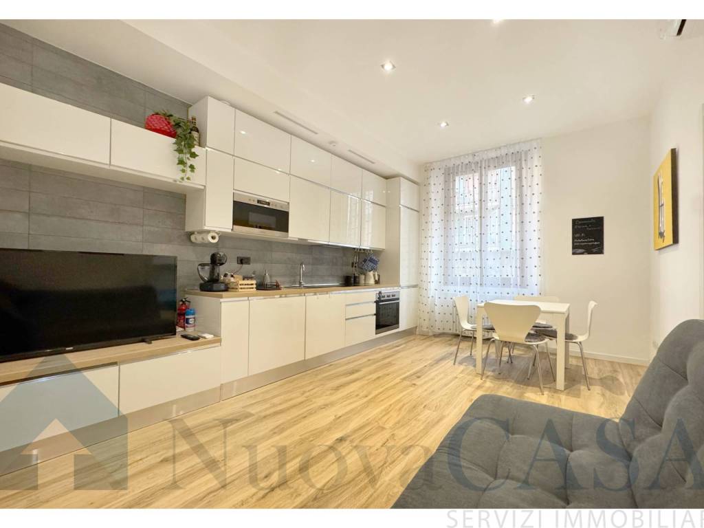 appartamento in vendita a Milano in zona Piazzale Lodi