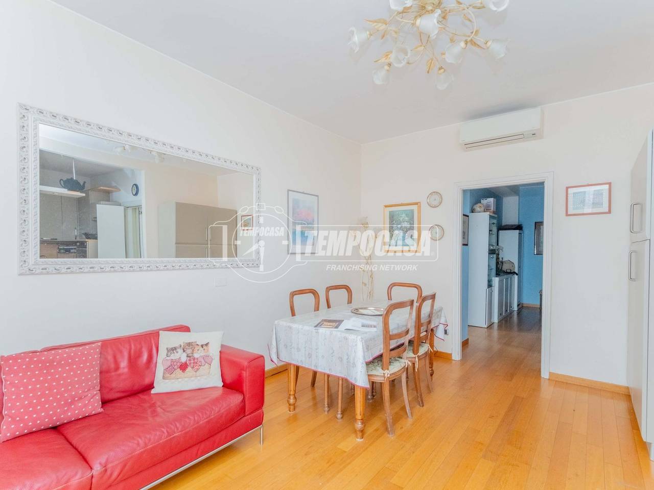 appartamento in vendita a Milano in zona Segnano