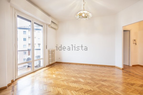 appartamento in vendita a Milano in zona Città Studi