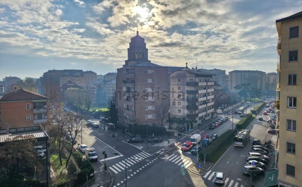 appartamento in vendita a Milano in zona Città Studi