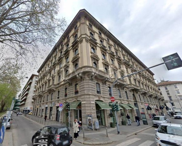 negozio in vendita a Milano