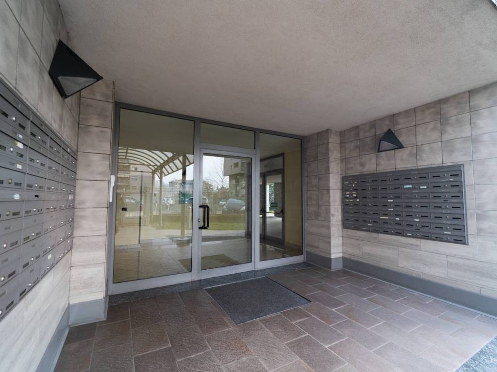 appartamento in vendita a Milano in zona Affori