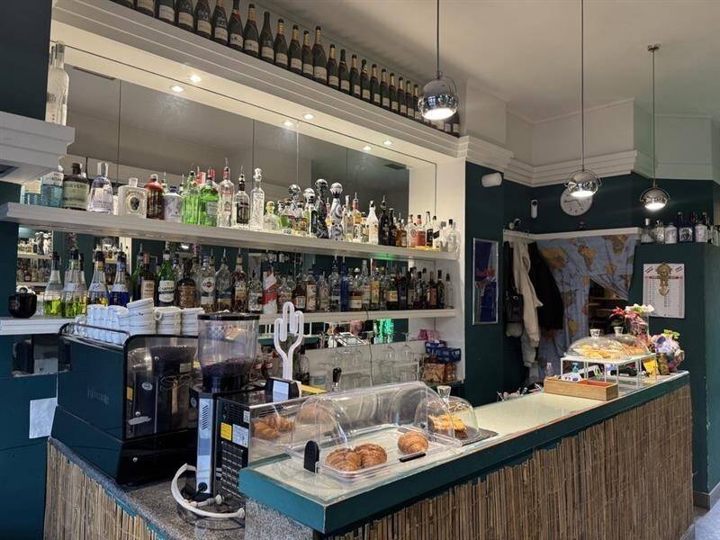 negozio in vendita a Milano in zona Porta Romana