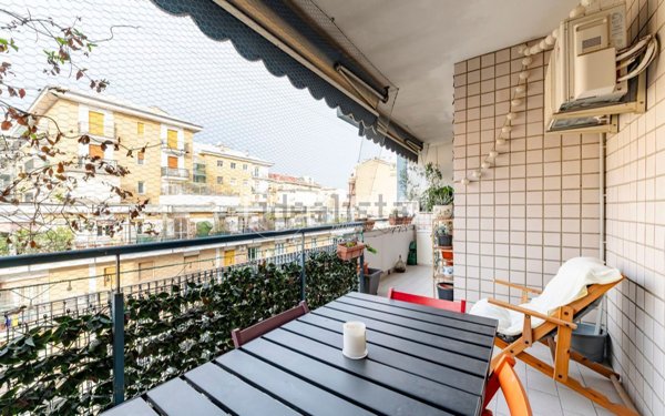 appartamento in vendita a Milano in zona Gorla