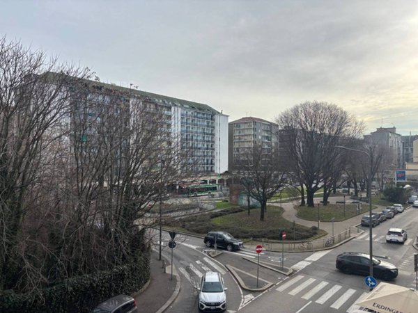 appartamento in vendita a Milano in zona Città Studi