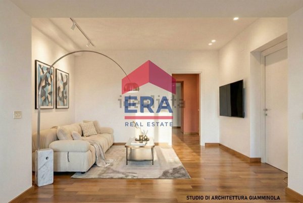 appartamento in vendita a Milano in zona Porta Genova