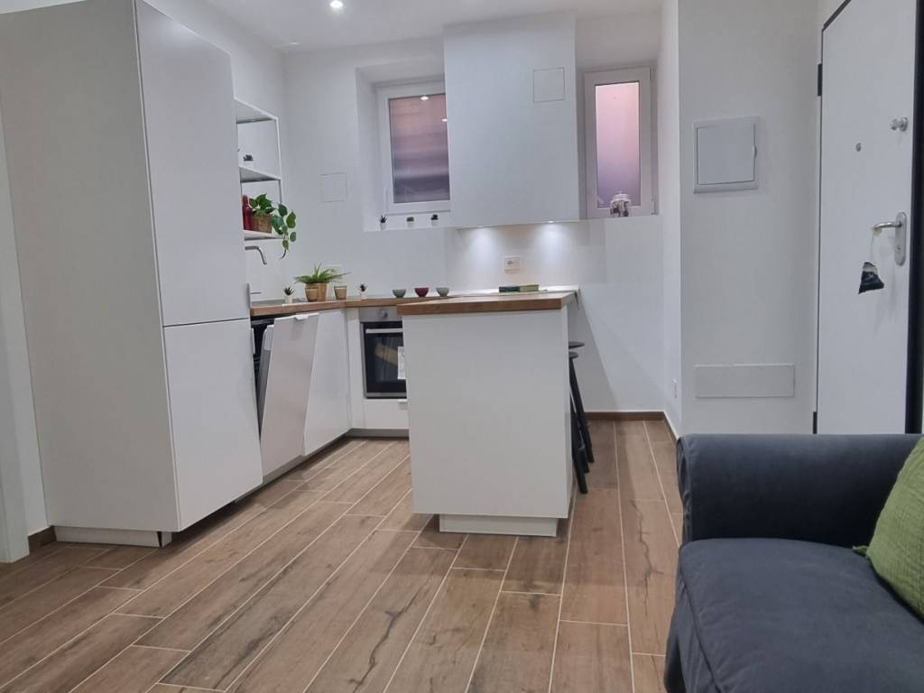 appartamento in vendita a Milano in zona Adriano