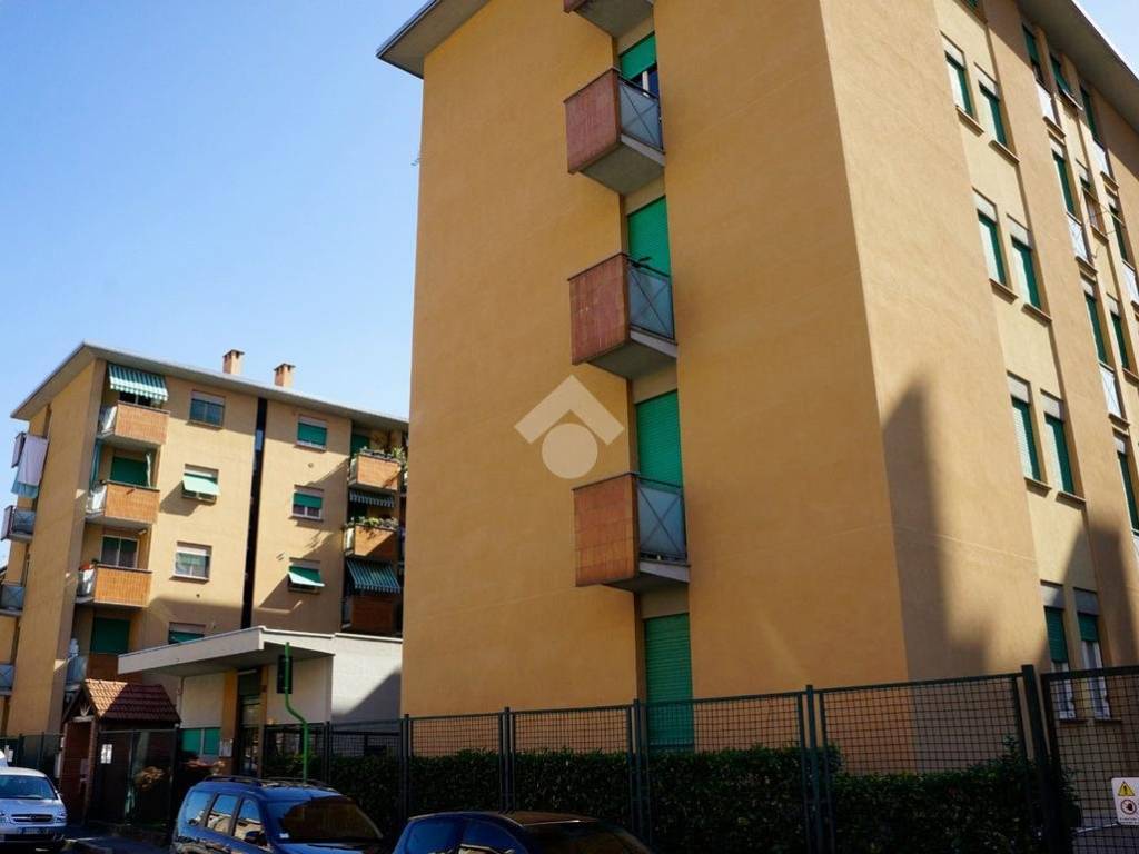 appartamento in vendita a Milano in zona Niguarda