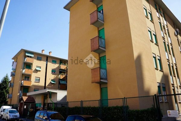 appartamento in vendita a Milano in zona Niguarda