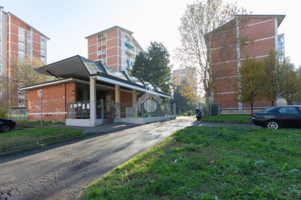 appartamento in vendita a Milano in zona Prato Centenaro