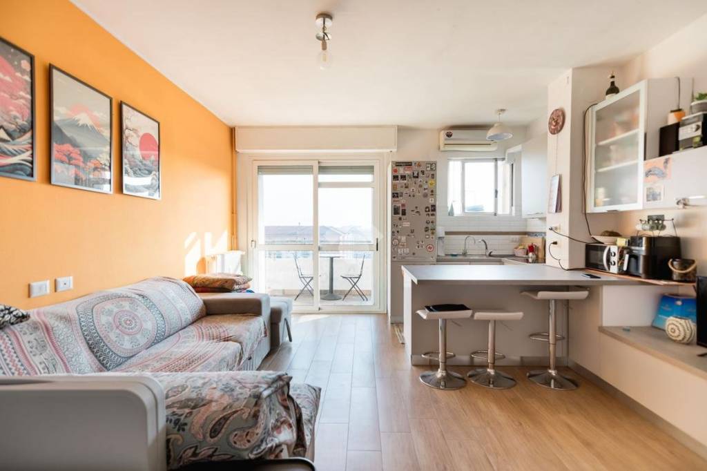 appartamento in vendita a Milano in zona Prato Centenaro