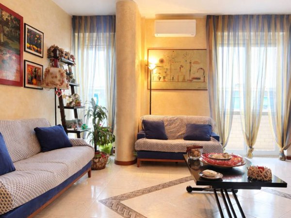 appartamento in vendita a Milano in zona Porta Vittoria