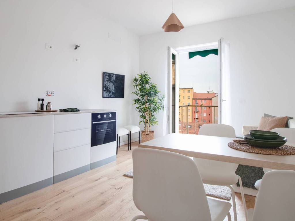 appartamento in vendita a Milano in zona Città Studi