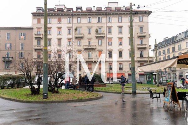 appartamento in vendita a Milano in zona Sempione