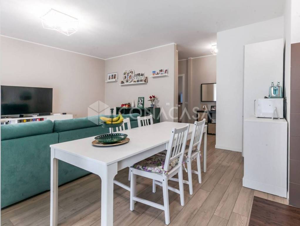 appartamento in vendita a Milano in zona Quarto Oggiaro