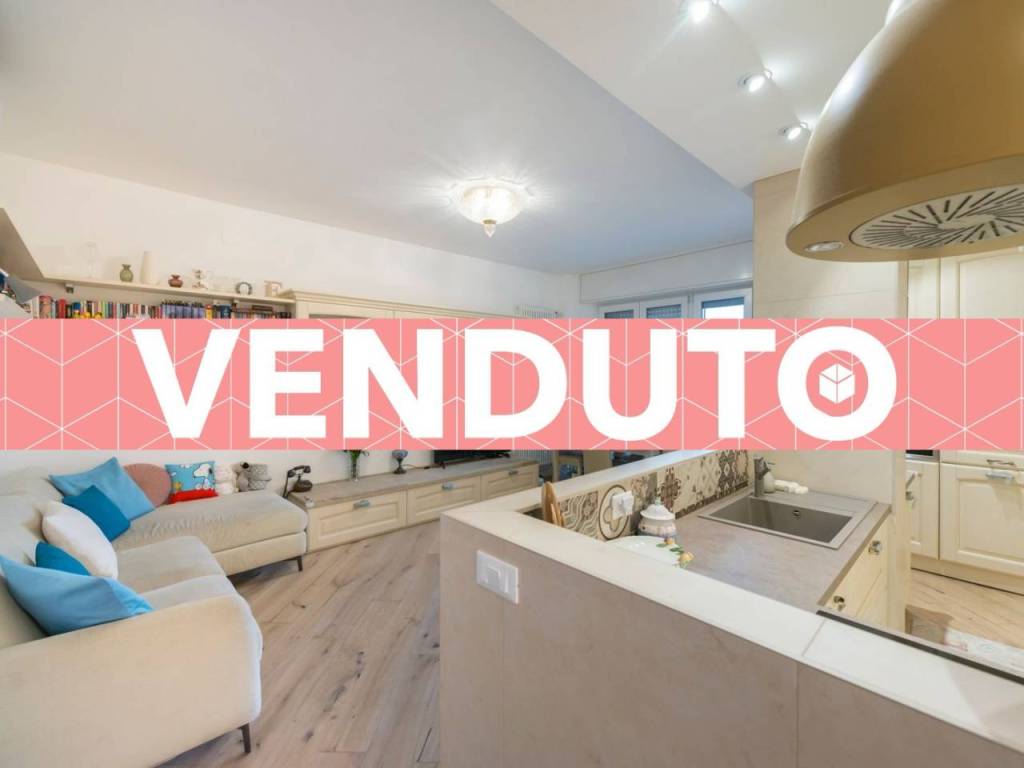 appartamento in vendita a Milano in zona Sempione