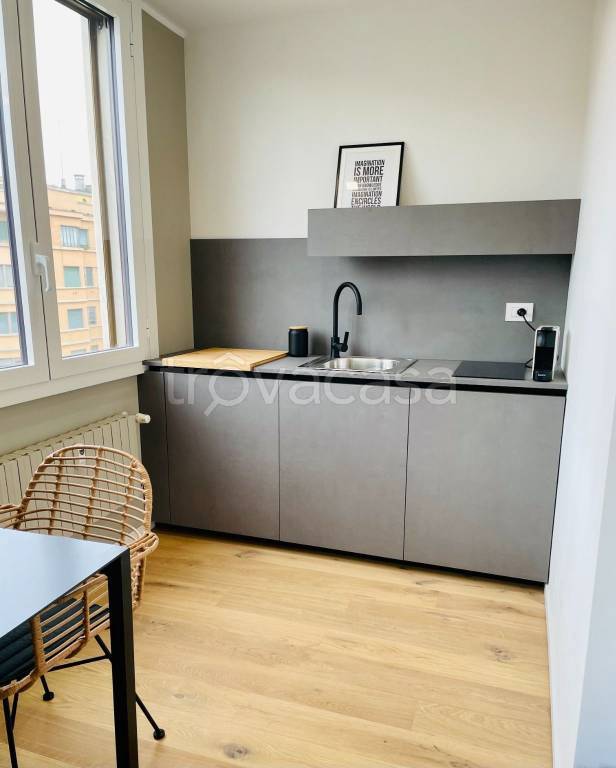 appartamento in vendita a Milano in zona Loreto