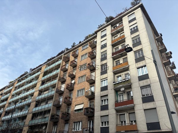 appartamento in vendita a Milano in zona Città Studi