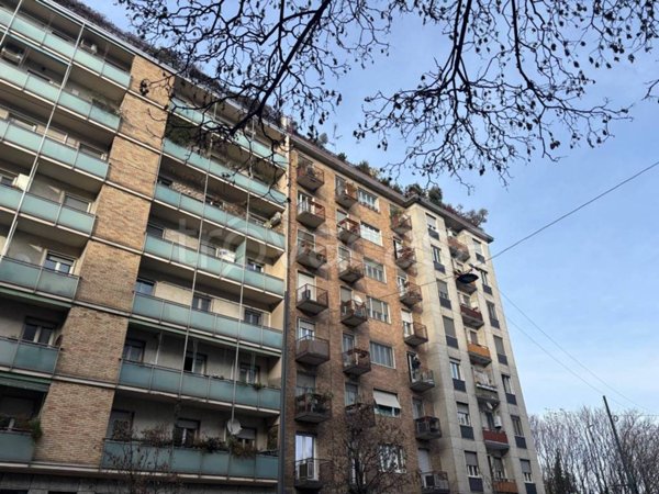 appartamento in vendita a Milano in zona Città Studi