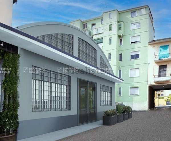 appartamento in vendita a Milano in zona Stadera