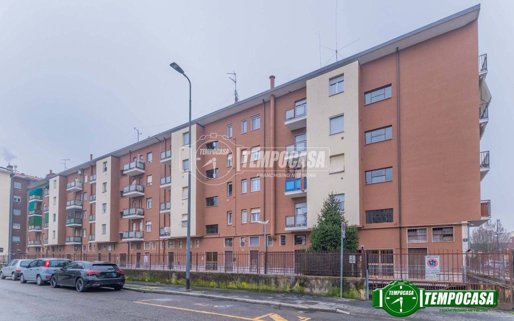 appartamento in vendita a Milano in zona Vialba