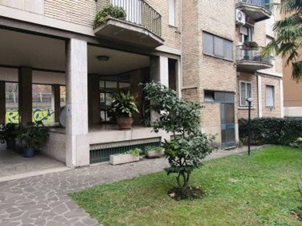 appartamento in vendita a Milano in zona Il Portello