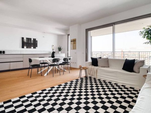 appartamento in vendita a Milano in zona Piazzale Lodi