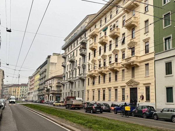 appartamento in vendita a Milano in zona Dergano