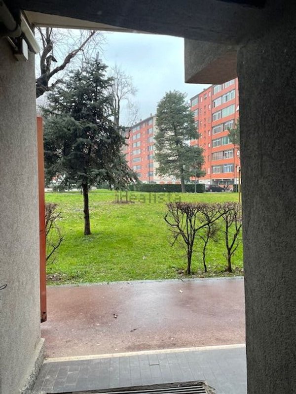 appartamento in vendita a Milano in zona Gallaratese