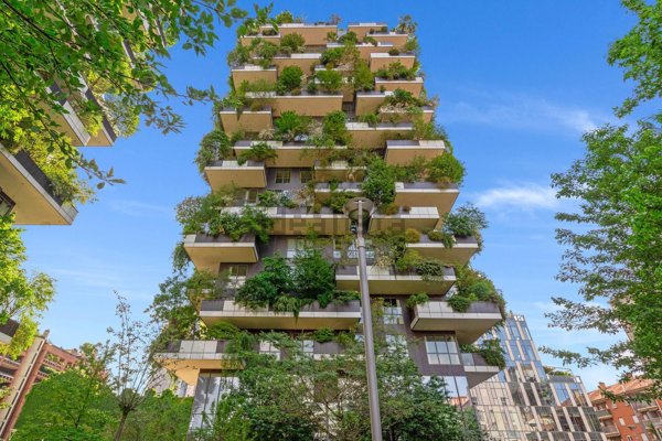 appartamento in vendita a Milano in zona Isola