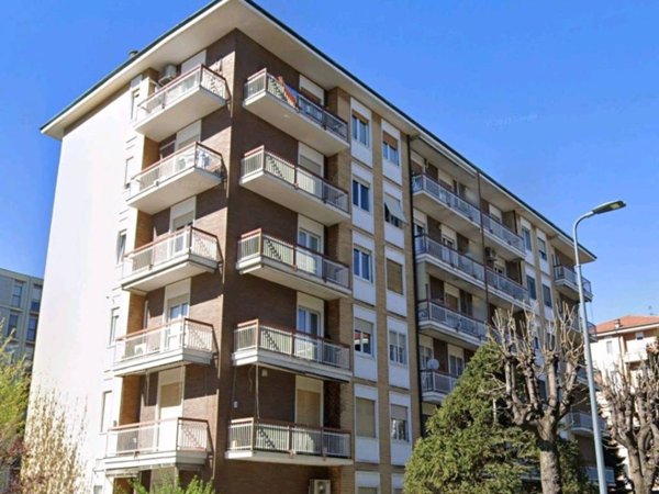 appartamento in vendita a Milano in zona Bicocca