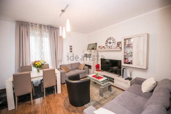 appartamento in vendita a Milano in zona Quartiere degli Olmi