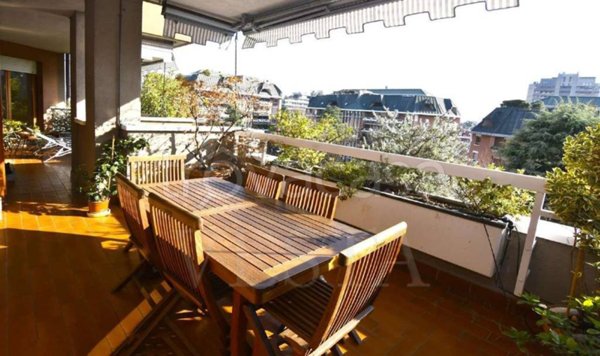 appartamento in vendita a Milano in zona San Siro