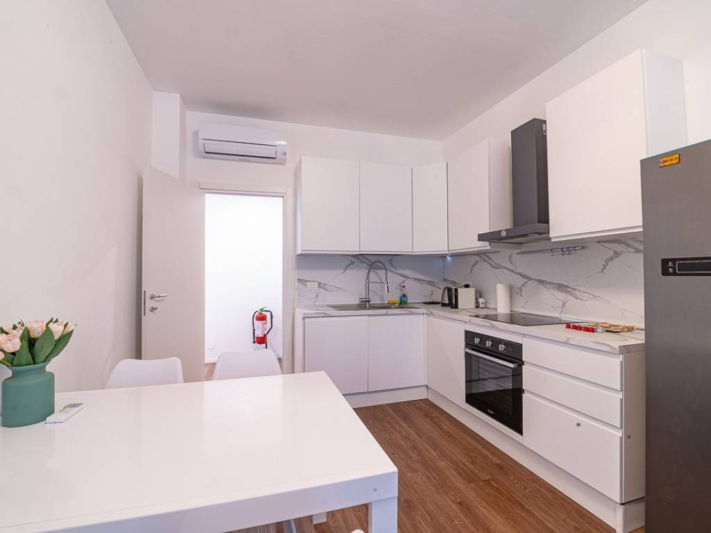 appartamento in vendita a Milano in zona Il Portello