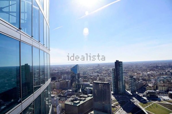 appartamento in vendita a Milano in zona Isola