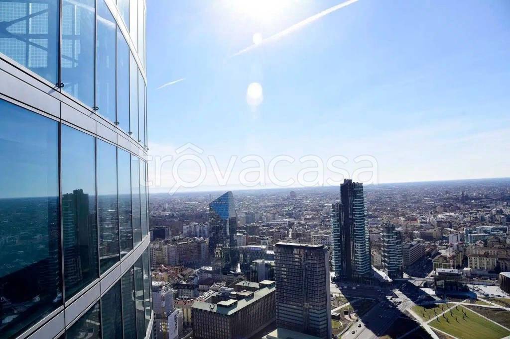 appartamento in vendita a Milano in zona Isola