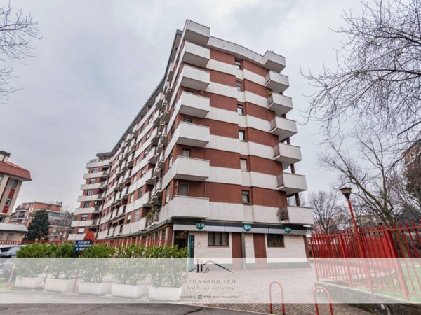 appartamento in vendita a Milano in zona Crescenzago