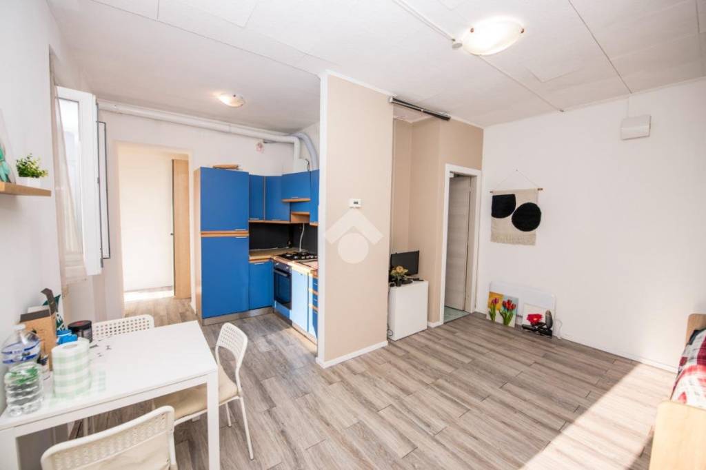 casa indipendente in vendita a Milano in zona Quinto Romano