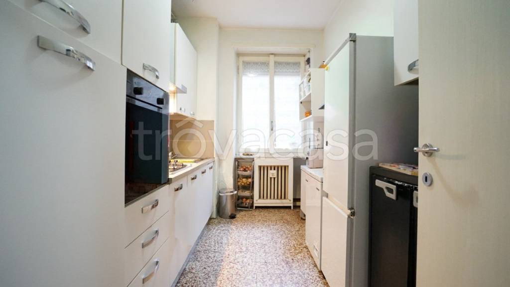 appartamento in vendita a Milano in zona Prato Centenaro